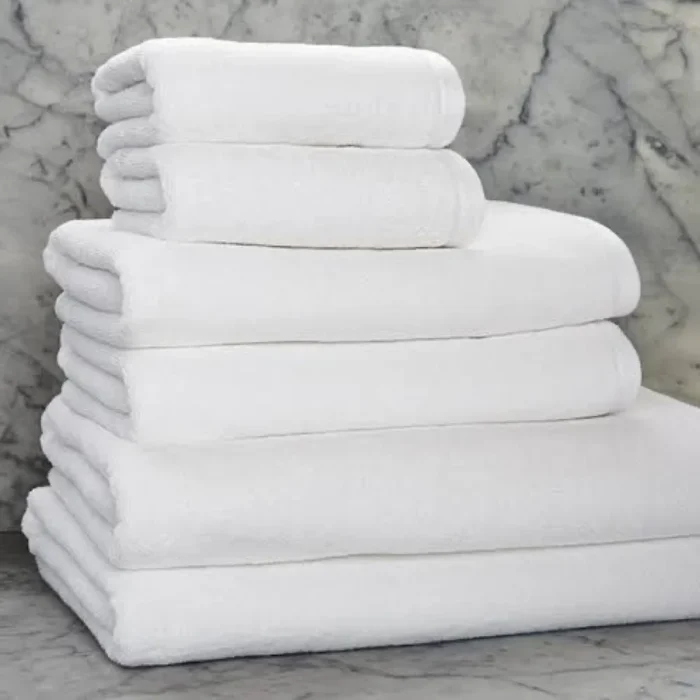 bath linen - image 1